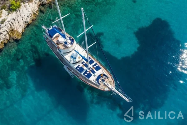 Gulet - Yacht Charter Sailica