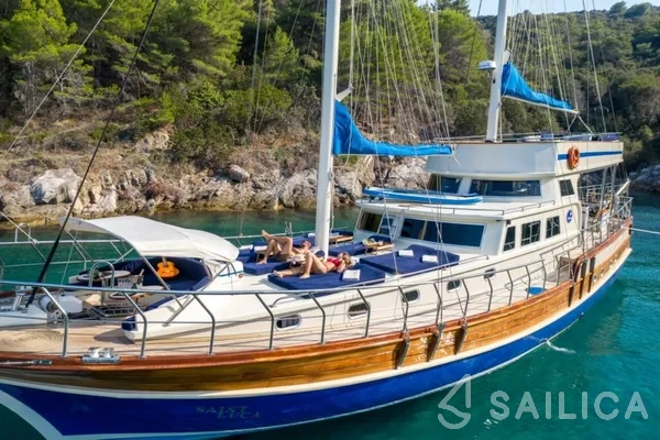 Gulet - Yacht Charter Sailica