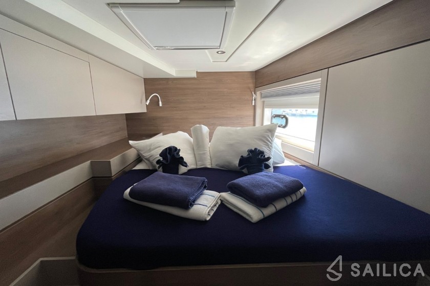 Bali 4.6 - Yacht Charter Sailica