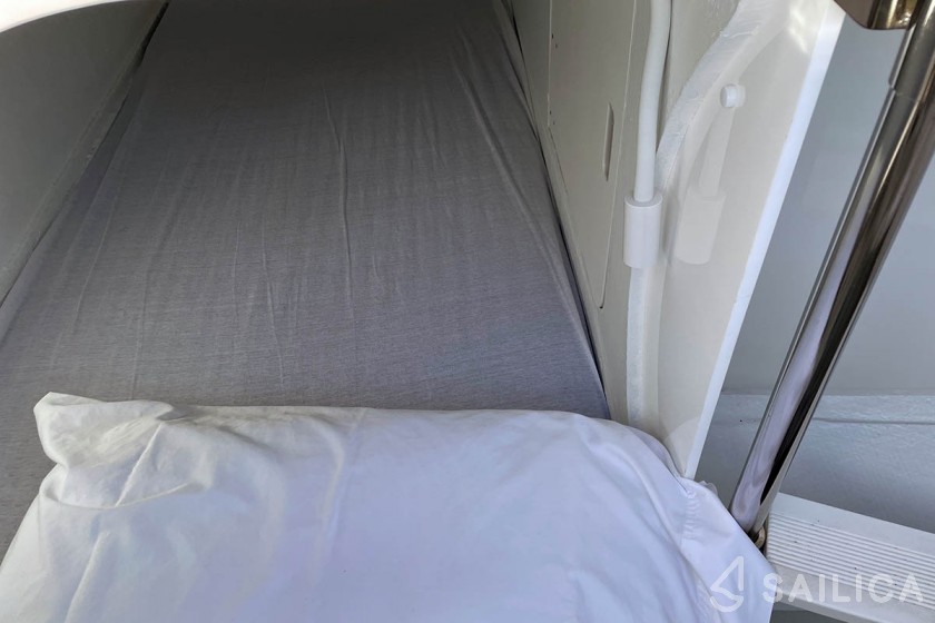 Bali 5.4. - Yacht Charter Sailica