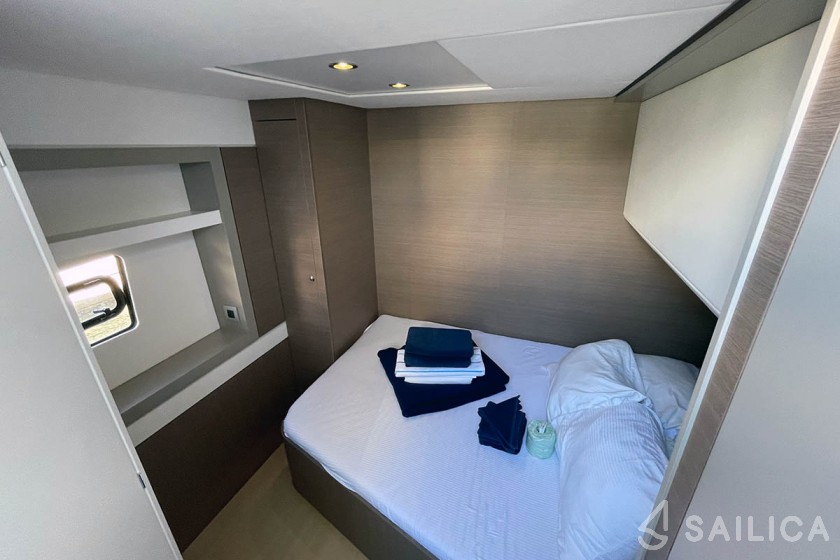 Bali 5.4. - Yacht Charter Sailica