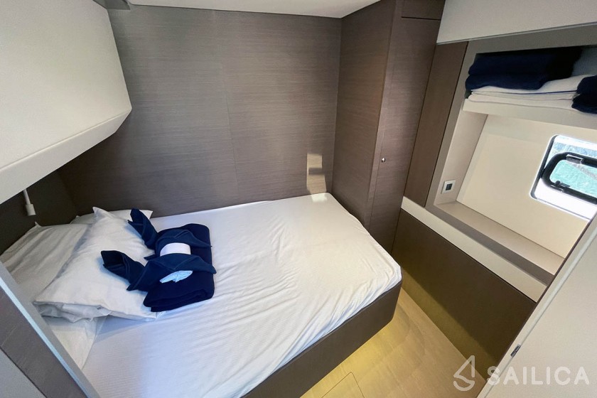 Bali 5.4. - Yacht Charter Sailica