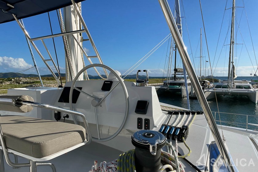Bali 5.4. - Yacht Charter Sailica