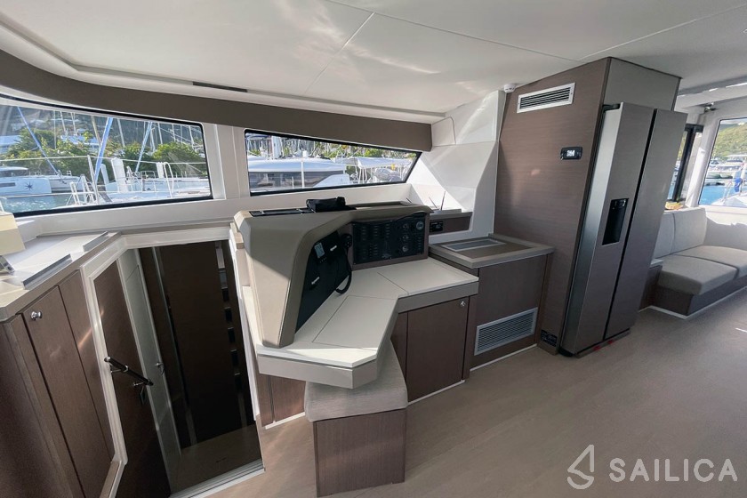 Bali 5.4. - Yacht Charter Sailica