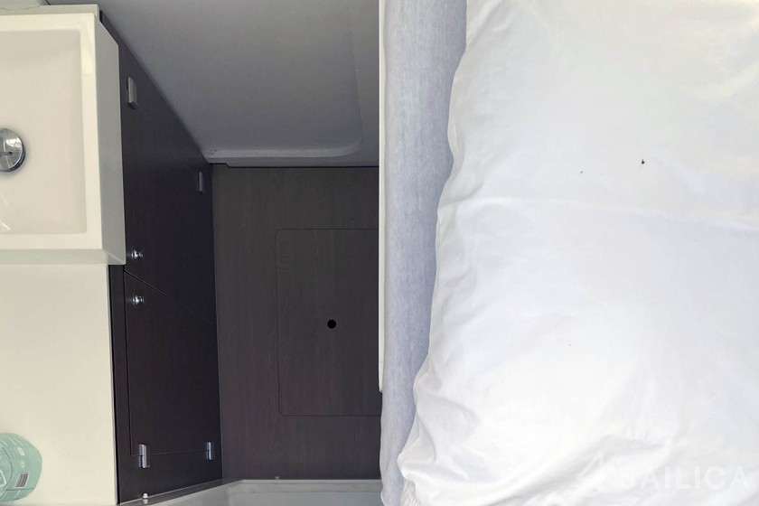 Bali 5.4. - Yacht Charter Sailica