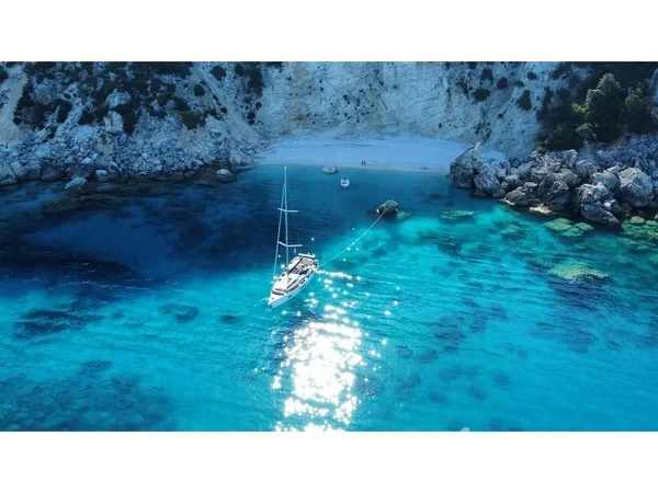 Sun Odyssey 479 - Yacht Charter Sailica