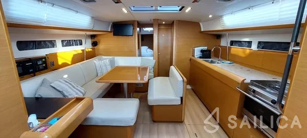 Sun Odyssey 479 - Yacht Charter Sailica