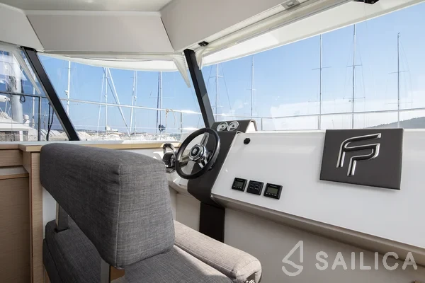 MY 37 - Yacht Charter Sailica