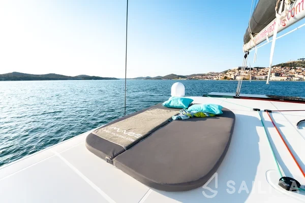 Lagoon 42 - Yacht Charter Sailica