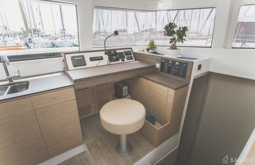 Bali 4.0 - Yacht Charter Sailica