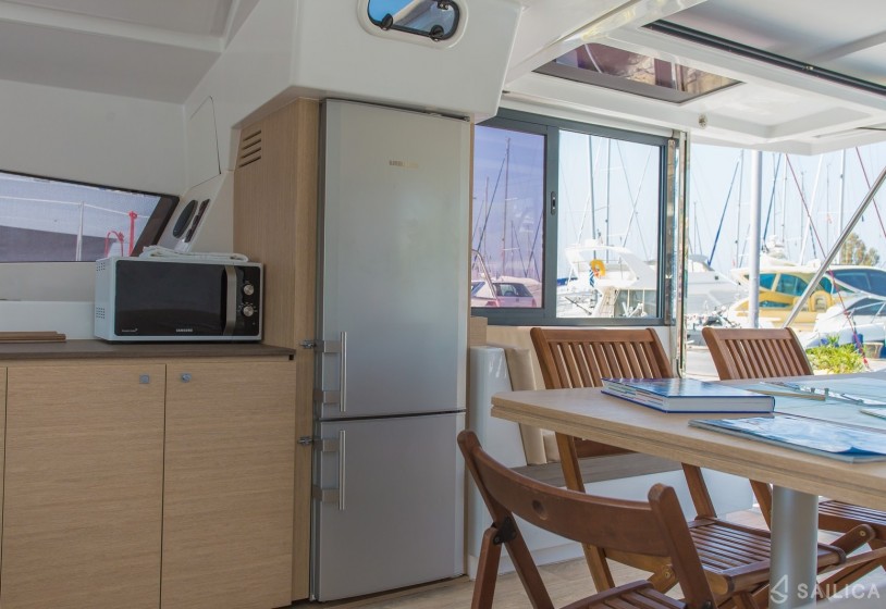 Bali 4.0 - Yacht Charter Sailica