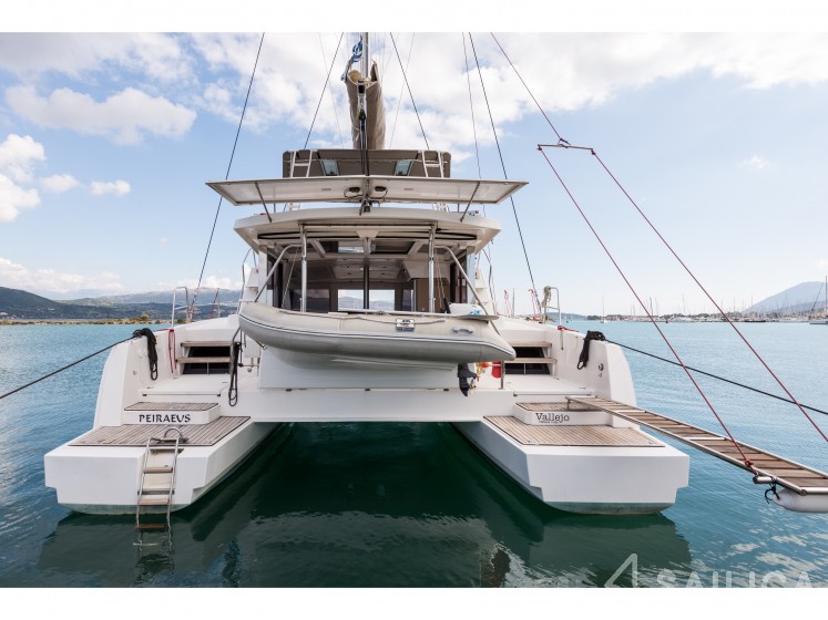Bali 4.0 - Yacht Charter Sailica
