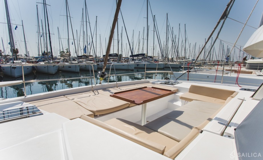Bali 4.0 - Yacht Charter Sailica