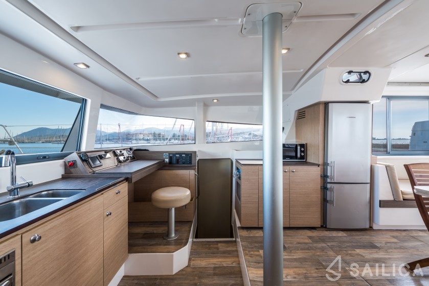 Bali 4.0 - Yacht Charter Sailica