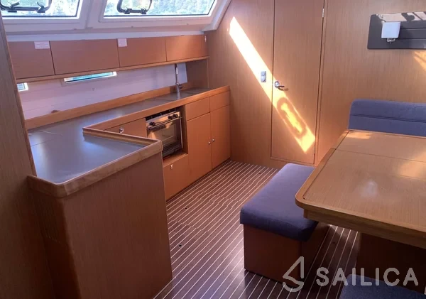 Bavaria 46 Cruiser - Yacht Charter Sailica