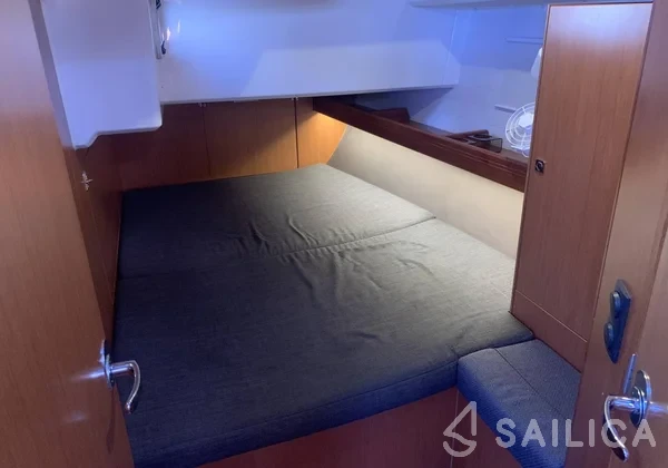 Bavaria 46 Cruiser - Yacht Charter Sailica