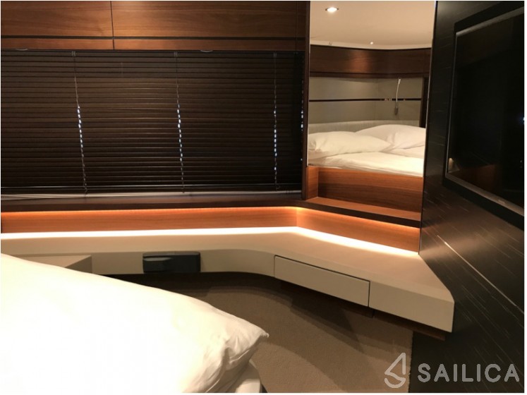 Princess S65 - Yacht Charter Sailica
