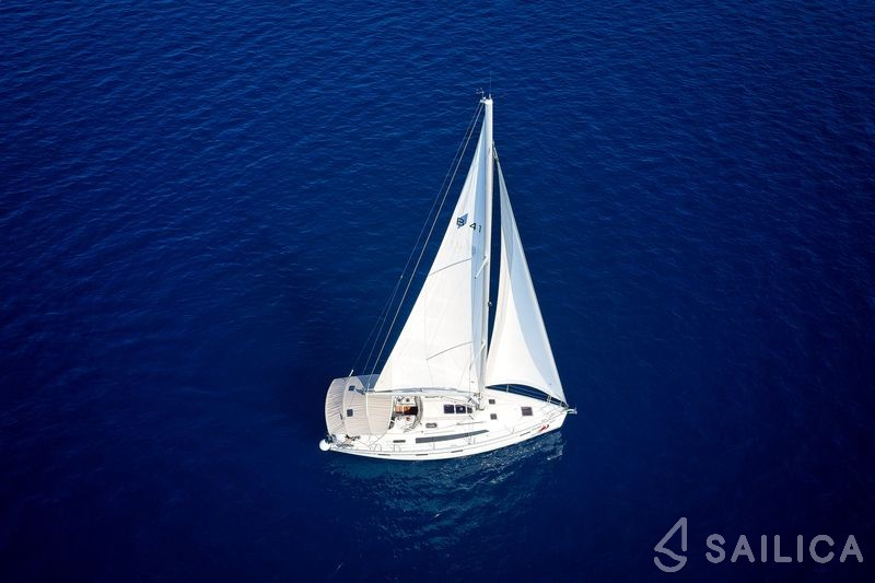 Bavaria 41 Cruiser - Yacht Charter Sailica