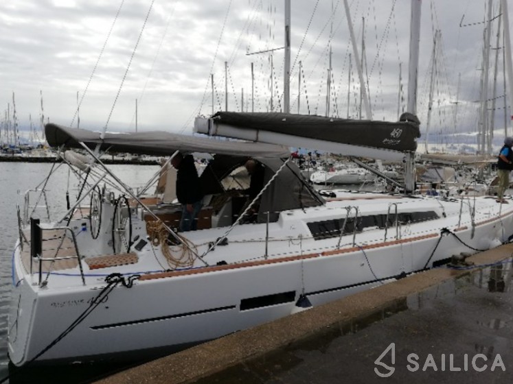 Dufour 460 GL - Yacht Charter Sailica