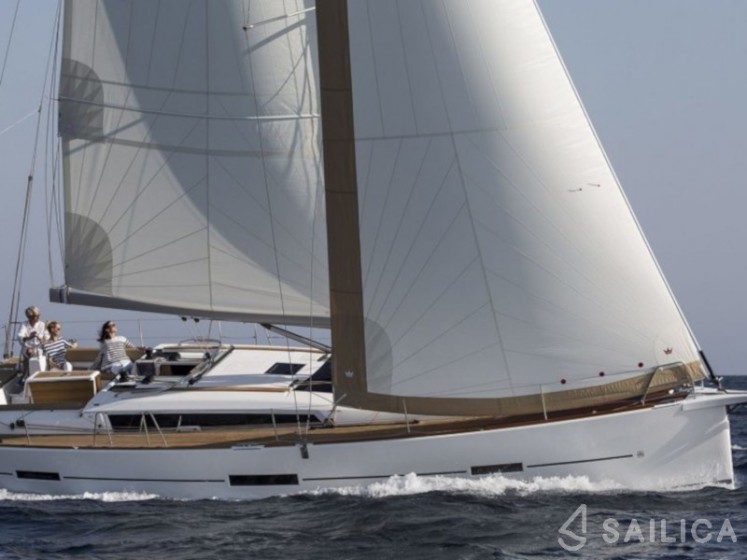 Dufour 460 GL - Yacht Charter Sailica
