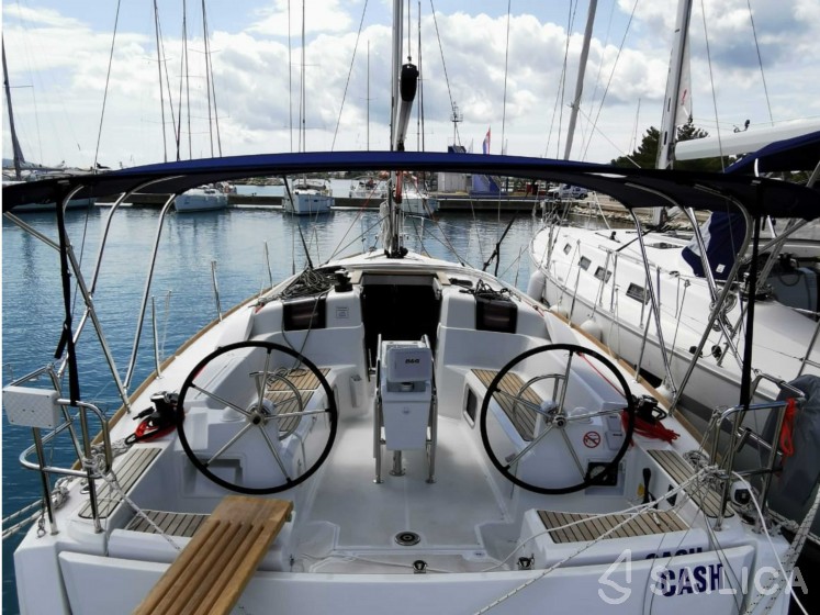 Sun Odyssey 389 - Yacht Charter Sailica