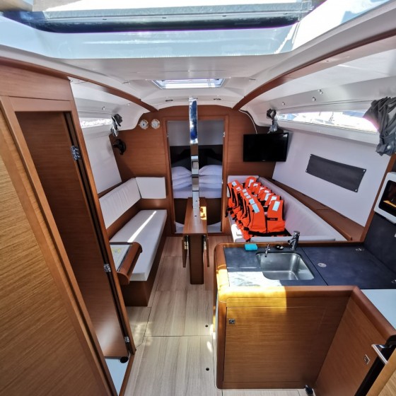 Sun Odyssey 349 - Yacht Charter Sailica