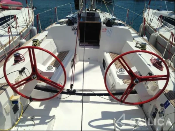 Elan 350 Performance - Yacht Charter Sailica