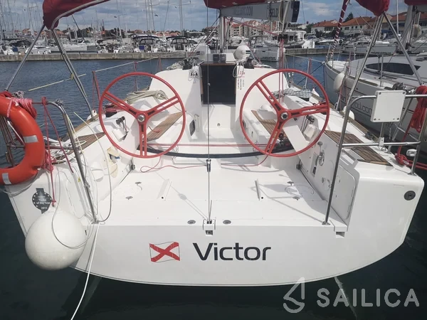 Elan 350 Performance - Yacht Charter Sailica