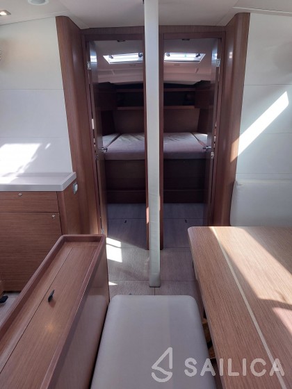 Oceanis 46.1 - Yacht Charter Sailica