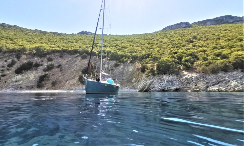 Sun Odyssey 54DS - Yacht Charter Sailica