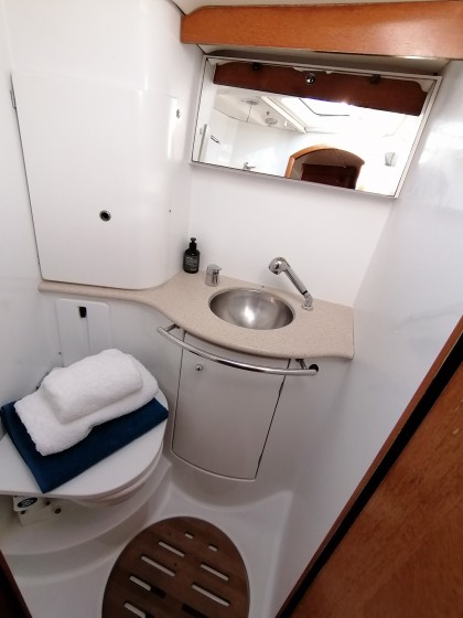 Sun Odyssey 54DS - Yacht Charter Sailica