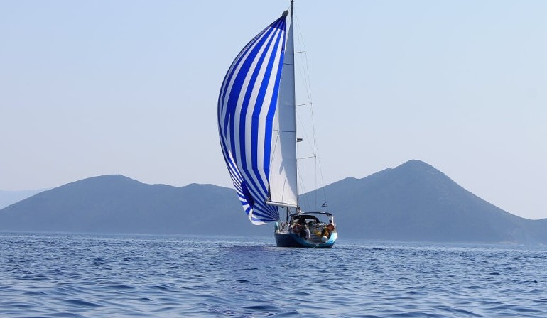 Sun Odyssey 54DS - Yacht Charter Sailica