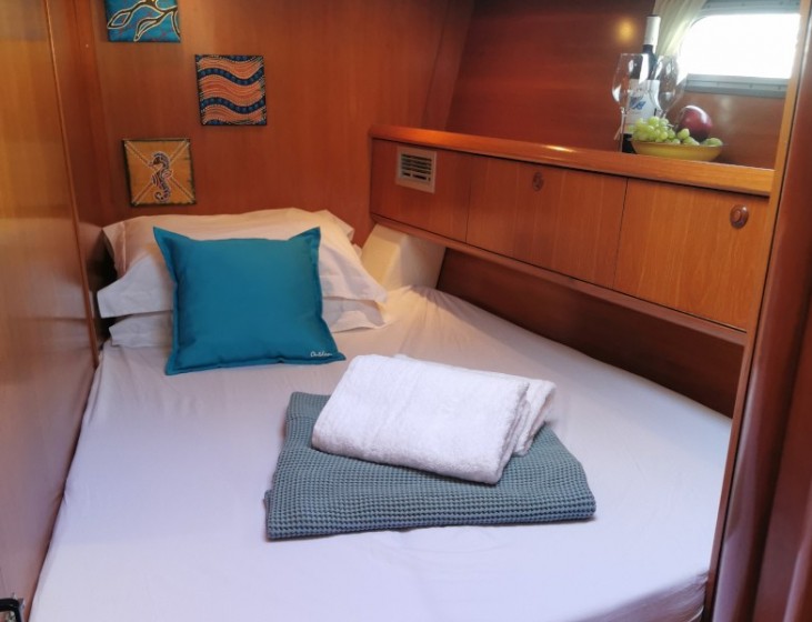 Sun Odyssey 54DS - Yacht Charter Sailica