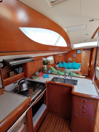 Sun Odyssey 54DS - Yacht Charter Sailica