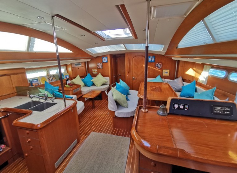 Sun Odyssey 54DS - Yacht Charter Sailica