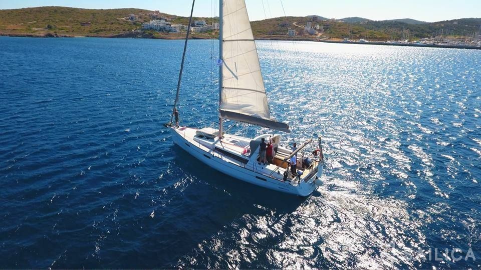 Oceanis 45 - Yacht Charter Sailica
