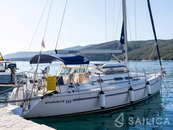 Elan 333 - Yacht Charter Sailica