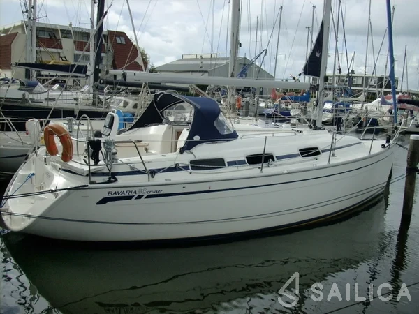 Bavaria 30 Cruiser - Yacht Charter Sailica