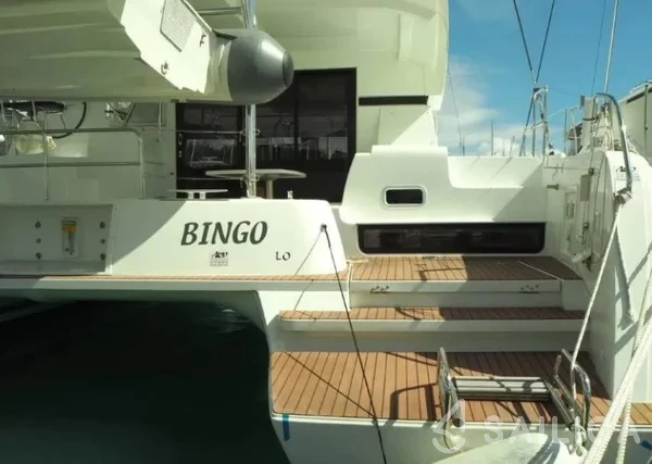 Lagoon 42 - Yacht Charter Sailica