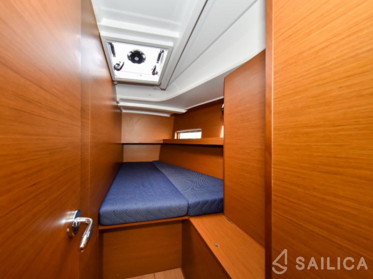 Sun Loft 47 - Yacht Charter Sailica