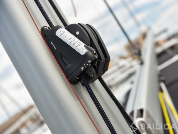 Sun Loft 47 - Yacht Charter Sailica