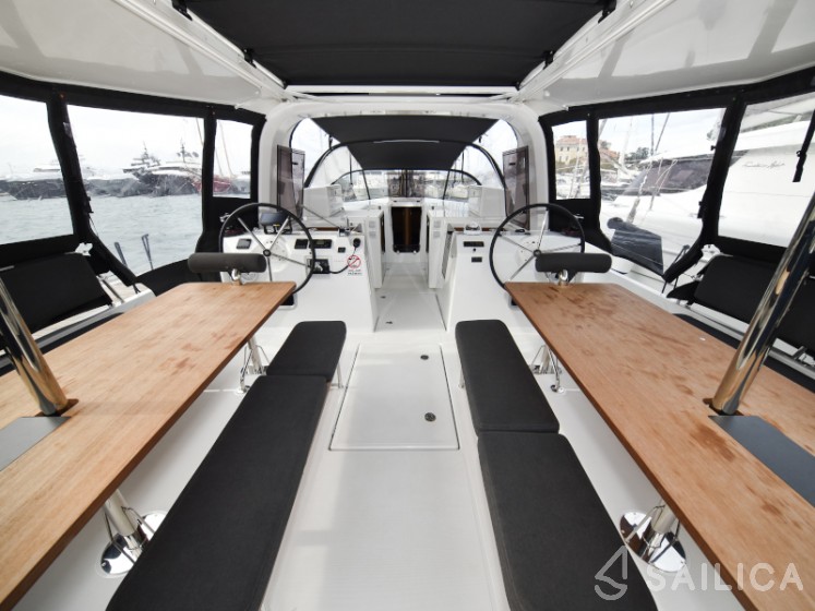 Sun Loft 47 - Yacht Charter Sailica