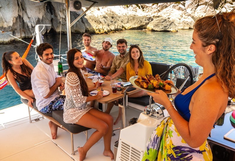 Sun Loft 47 - Yacht Charter Sailica