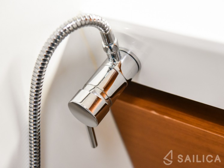 Sun Loft 47 - Yacht Charter Sailica