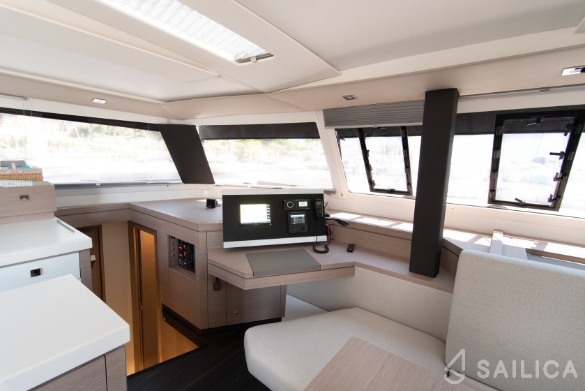 Saona 47 - Yacht Charter Sailica