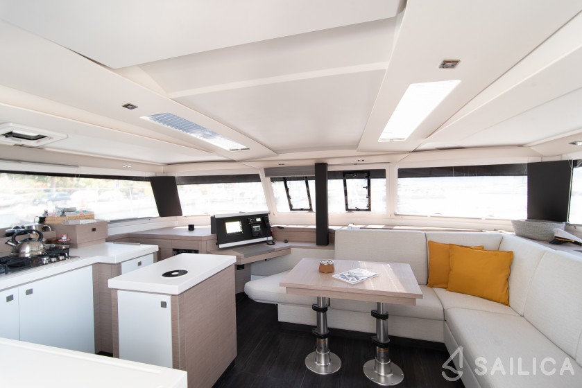 Saona 47 - Yacht Charter Sailica