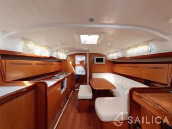 Cyclades 43.3 - Yacht Charter Sailica