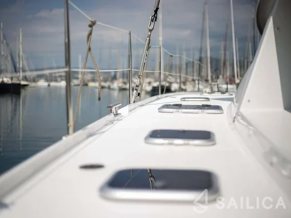 Saba 50 - Yacht Charter Sailica