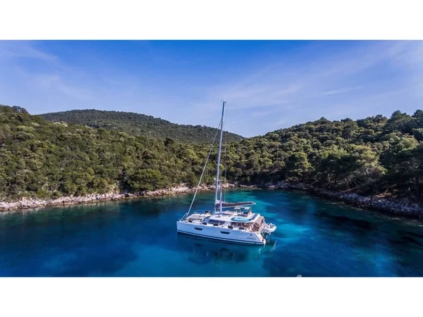 Saba 50 - Yacht Charter Sailica