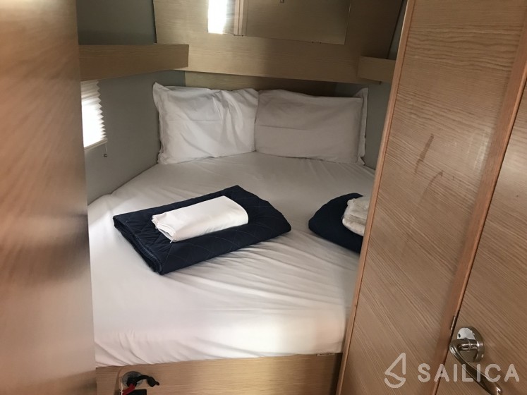Dufour 390 Grand Large - Yacht Charter Sailica